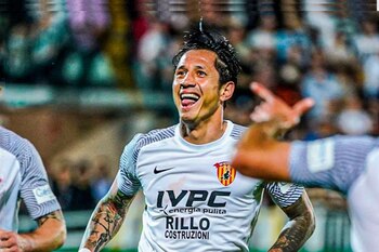 El peruano alcanzó los 12