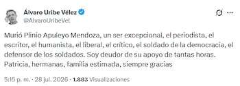 El expresidente Álvaro Uribe Vélez estuvo entre los primeros en pronunicarse tras conocerse la noticia del deceso de Plinio Apuleyo Mendoza - crédito @AlvaroUribeVel/X