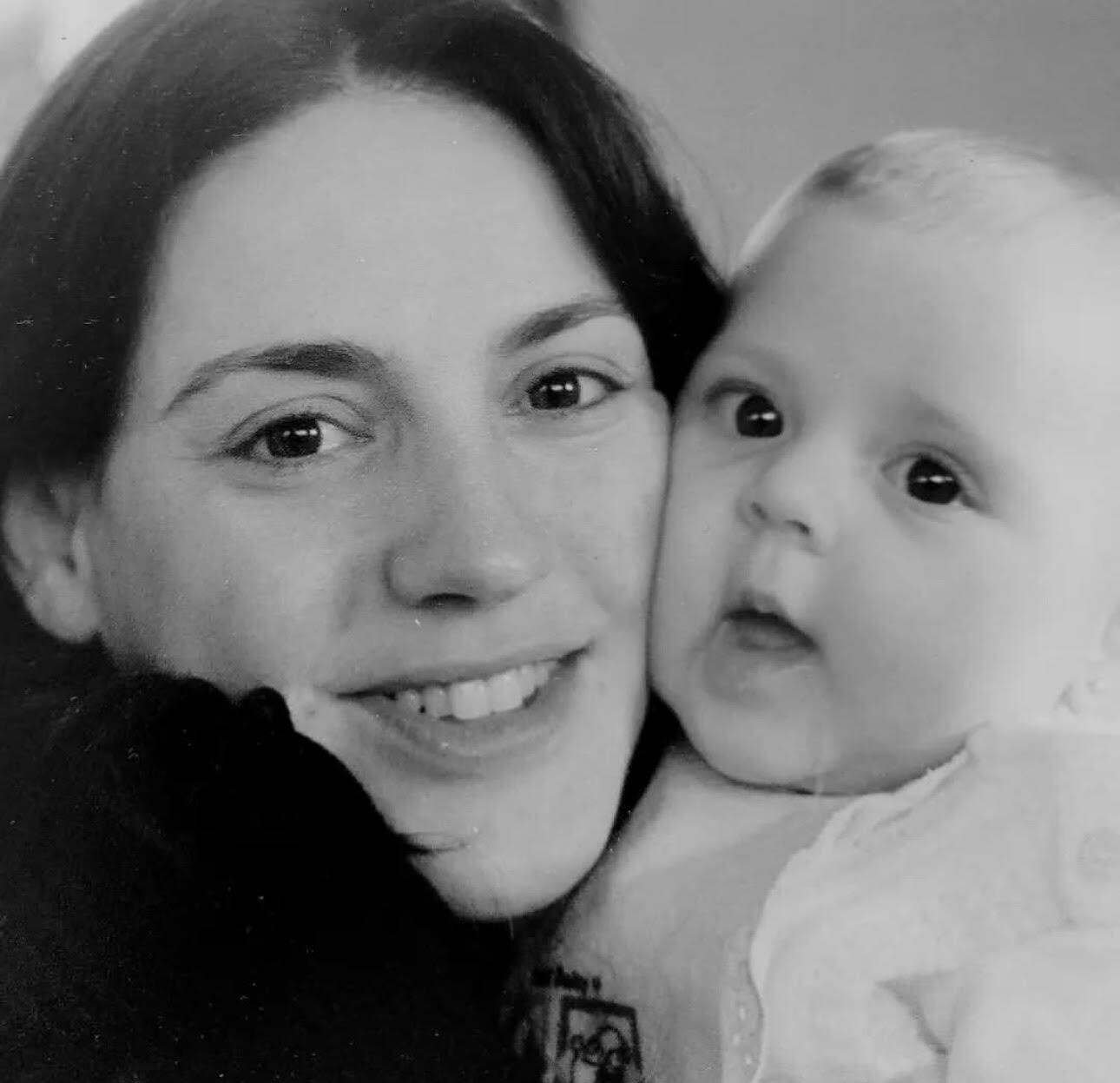 Eleonora Wexler y su hija, Miranda Wassington, nacida el 23 de marzo de 2003