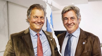Ilustración en acuarela de dos hombres sonrientes con chaquetas y corbatas, con una grieta de papel rasgado que los separa.