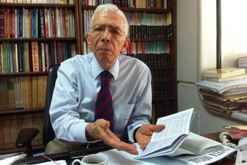 Doctor Alberto Arteaga Sánchez