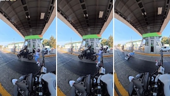 Motociclista intenta evadir caseta y