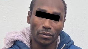 Detienen a hombre africano por