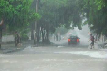 Región Caribe y Andina, entre