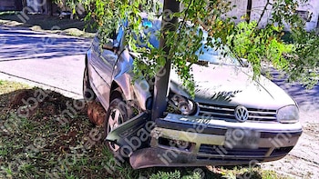 Se descompensó, chocó el auto contra un poste y llegó a un arreglo millonario: cómo fue el acuerdo con la aseguradora