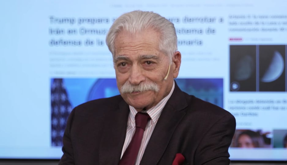 Jorge Asís asegura que la crisis política en torno a Manuel Adorni refleja la vulnerabilidad actual del gobierno de Javier Milei y su estrategia interna (Infobae en Vivo)