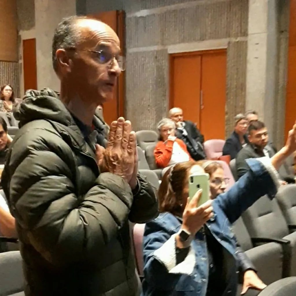 Una de las víctimas aseguró que su caso no fue atendido por el padre Francisco De Roux, tras enviar una carta en 2014 - crédito suministrada a Infobae Colombia