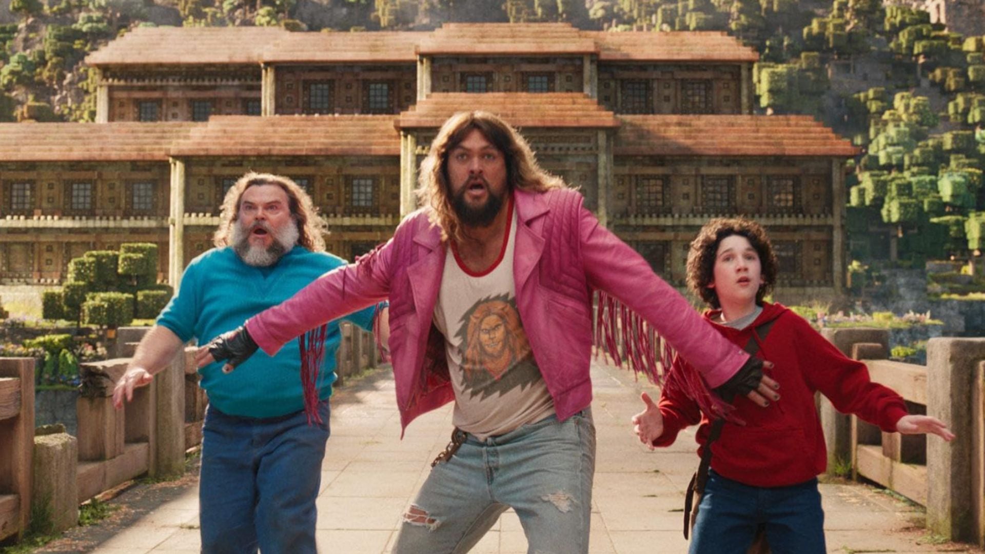 De izquierda a derecha: Jack Black, Jason Momoa y Sebastian Eugene Hansen en