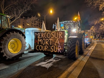 Los agricultores protestaron por el