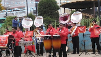 Mientras se dirigían a participar en un importante festival en Huacrachuco.