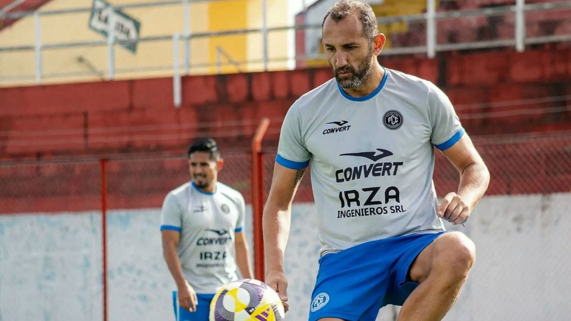 Hernán Barcos, vinculado eternamente con Alianza Lima. Crédito: FC Cajamarca.