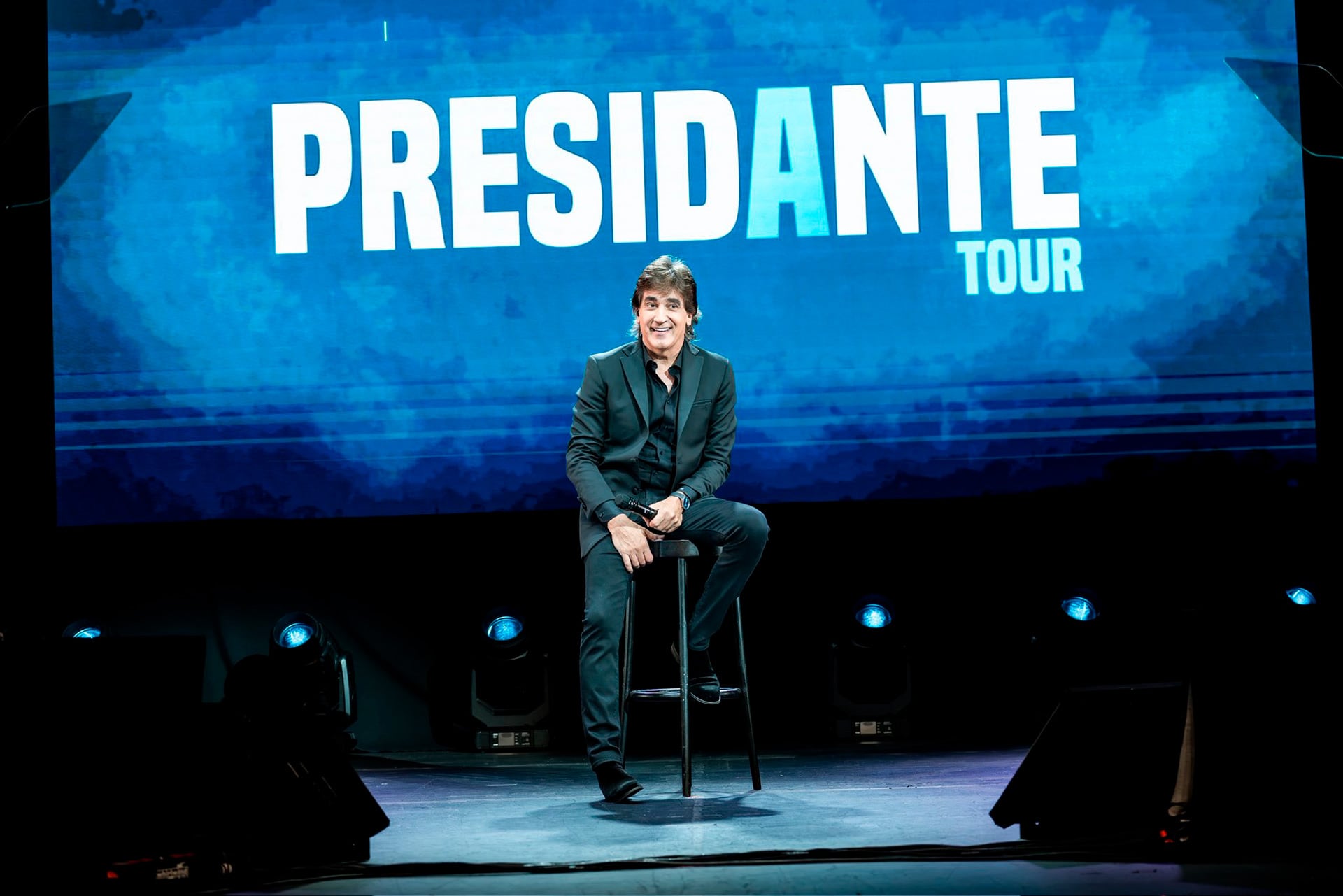 Dante Gebel sigue de gira con su espectáculo