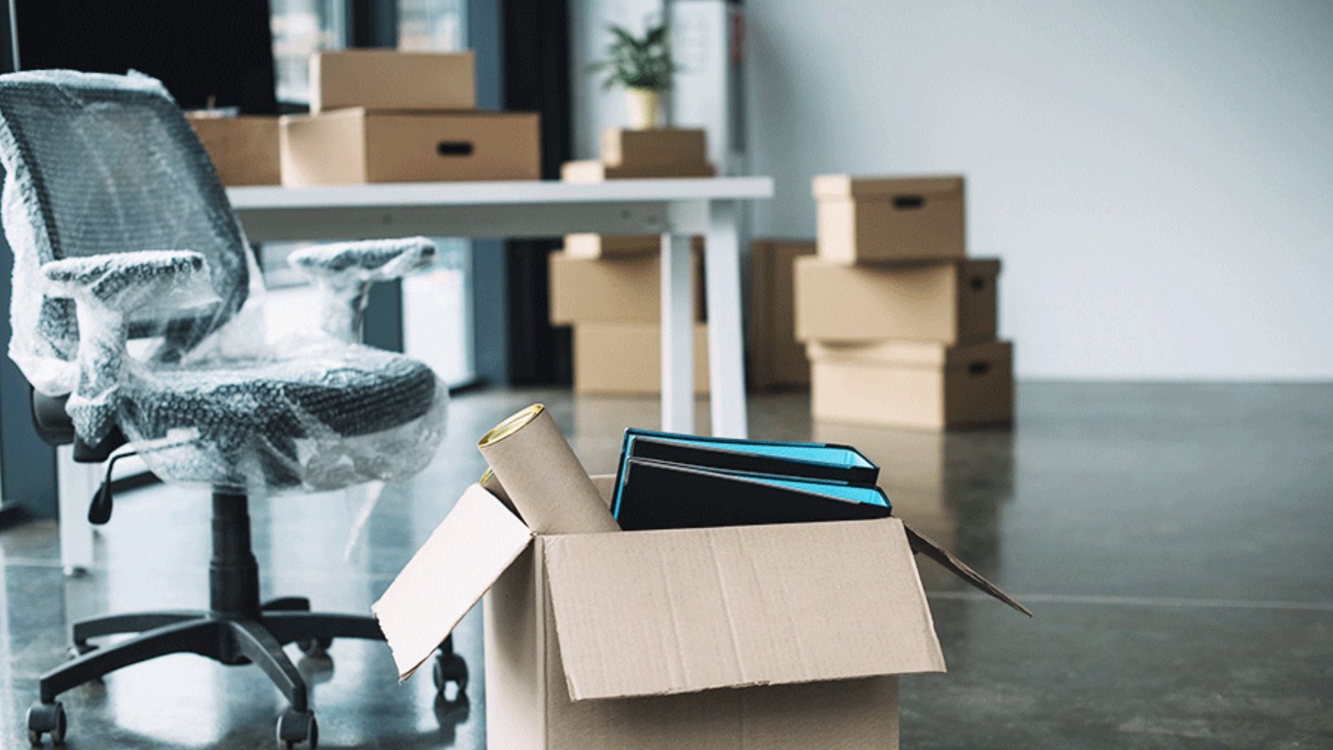 La escasez de oficinas corporativas listas y el alza de precios transforman el mercado inmobiliario en Lima en 2026.