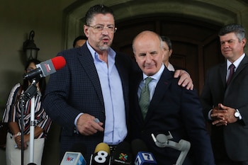 El incidente ocurrió en la Junta Receptora de Votos 4302, ubicada en San Francisco de Heredia, durante el balotaje entre Rodrigo Chaves y José María Figueres. REUTERS/Mayela Lopez