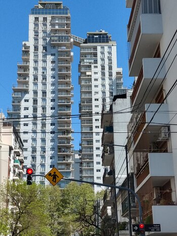 Dos torres simbólicas de esta