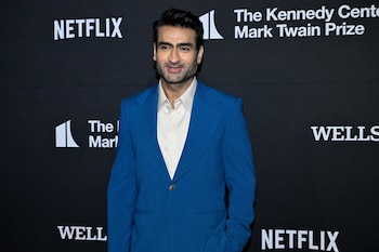 Kumail Nanjiani aseguró que el elenco de la cuarta temporada de The White Lotus pasa mucho tiempo junto. REUTERS/Craig Hudson