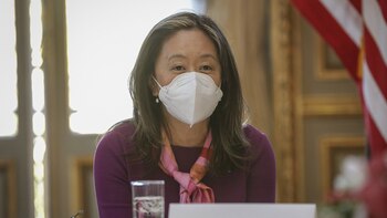 Julie Chung, subsecretaria interina de