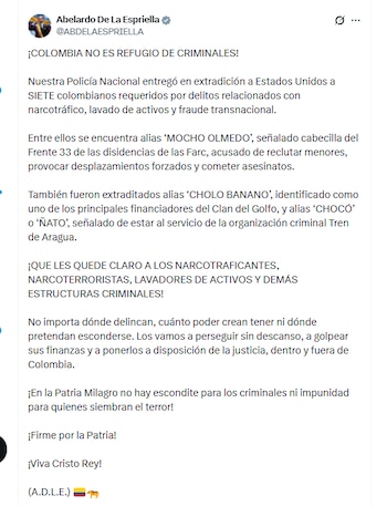 El presidente Abelardo de la Espriella celebró la extradición de alias Mocho Olmedo y otros señalados criminales - crédito @ABDELAESPRIELLA/X