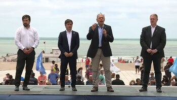 Berni junto a Kicillof, Kreplak