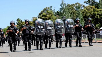 Desfilaron efectivos de distintas superintendencias