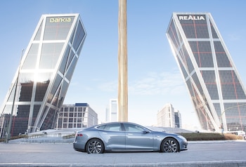 Tesla Model S de UberOne