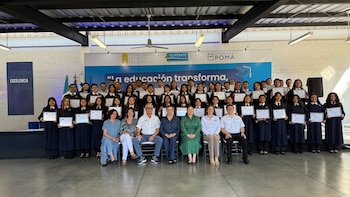 Los 51 jóvenes de la