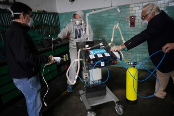 Marcio Larrosa, (Izq) Marcelo Larrosa,