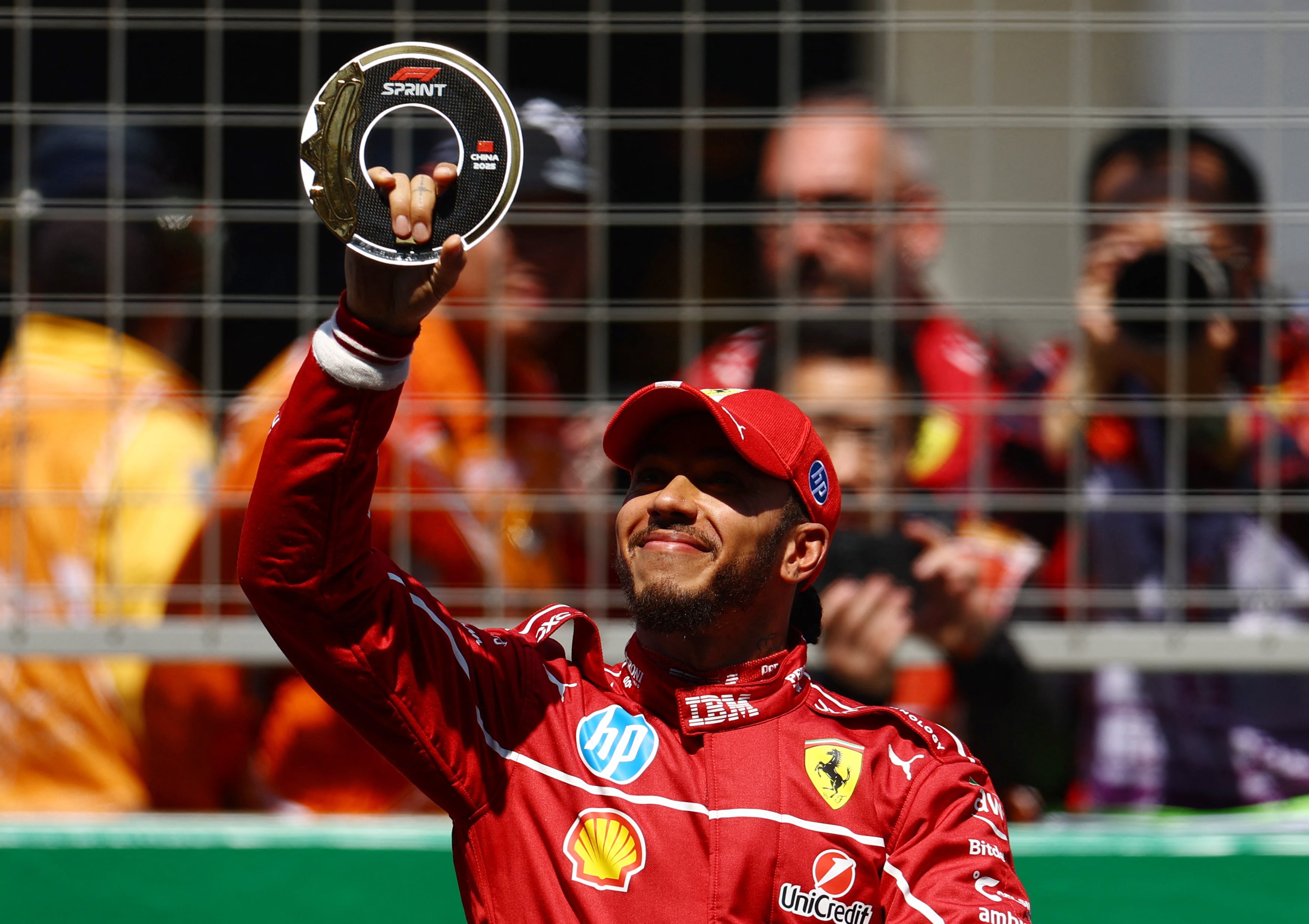 El siete veces campeón Lewis Hamilton finalizó segundo (REUTERS/Edgar Su)