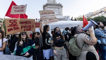 Los manifestantes por la vivienda en Lisboa desafían al Gobierno y anuncian que volverán a acampar