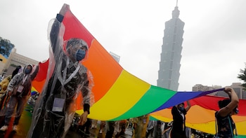 Los participantes se divierten en