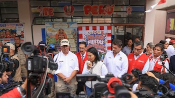 Perú declara la "emergencia" parcialmente en Lima y ocho departamentos por las inundaciones