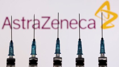 Un paciente demandó a AstraZeneca: aseguró que la vacuna contra el COVID-19 la dejó “permanentemente discapacitada”