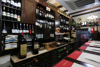 Botequim da Mouraria, en Évora, Portugal (Flickr)