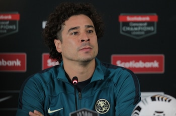 Guillermo Ochoa regresó a las