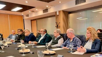 Jorge Sola, Armando Cavalieri (semitapado),