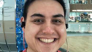 Jared Llamado, residente de McLean,