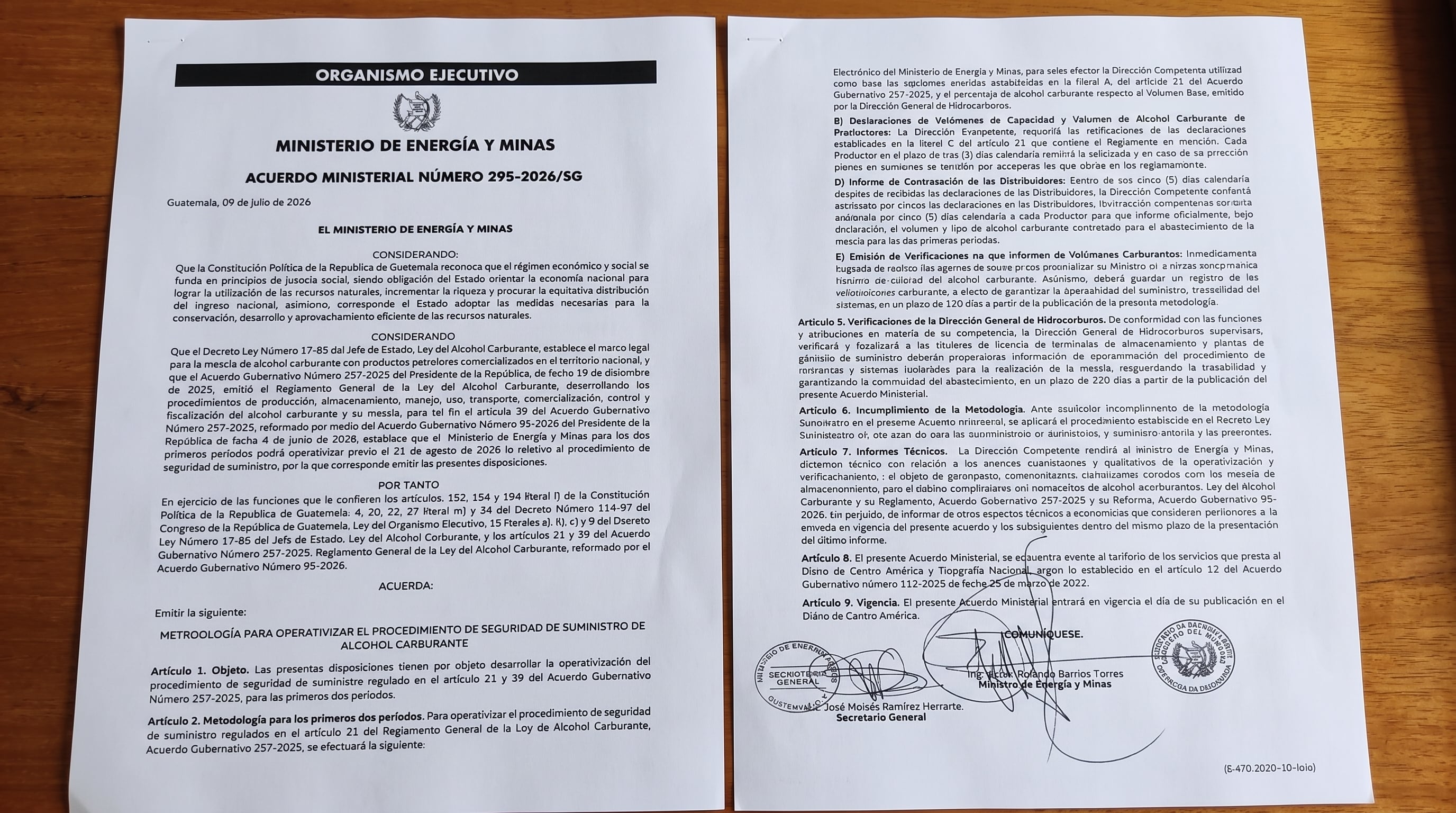 El Ministerio de Energía y Minas de Guatemala implementa una metodología para garantizar el suministro de alcohol carburante, vital para el programa E10. (Imagen Ilustrativa Infobae)