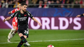 1-2. El Arsenal gana en