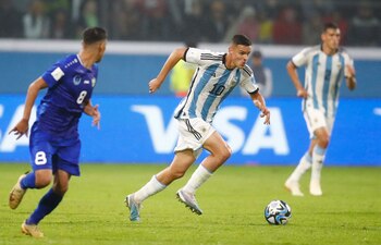 Valentín Carboni, una de las figuras del seleccionado juvenil, descansaría ante Nueva Zelanda por algunas molestias físicas (REUTERS/Agustin Marcarian)