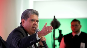 Excontralor general se refirió al despido de más de 300 funcionarios en la entidad: “Con $40.000 millones se sostiene la planta”
