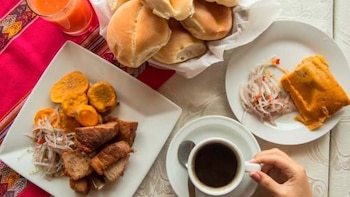 Pan con chicharrón conquista al