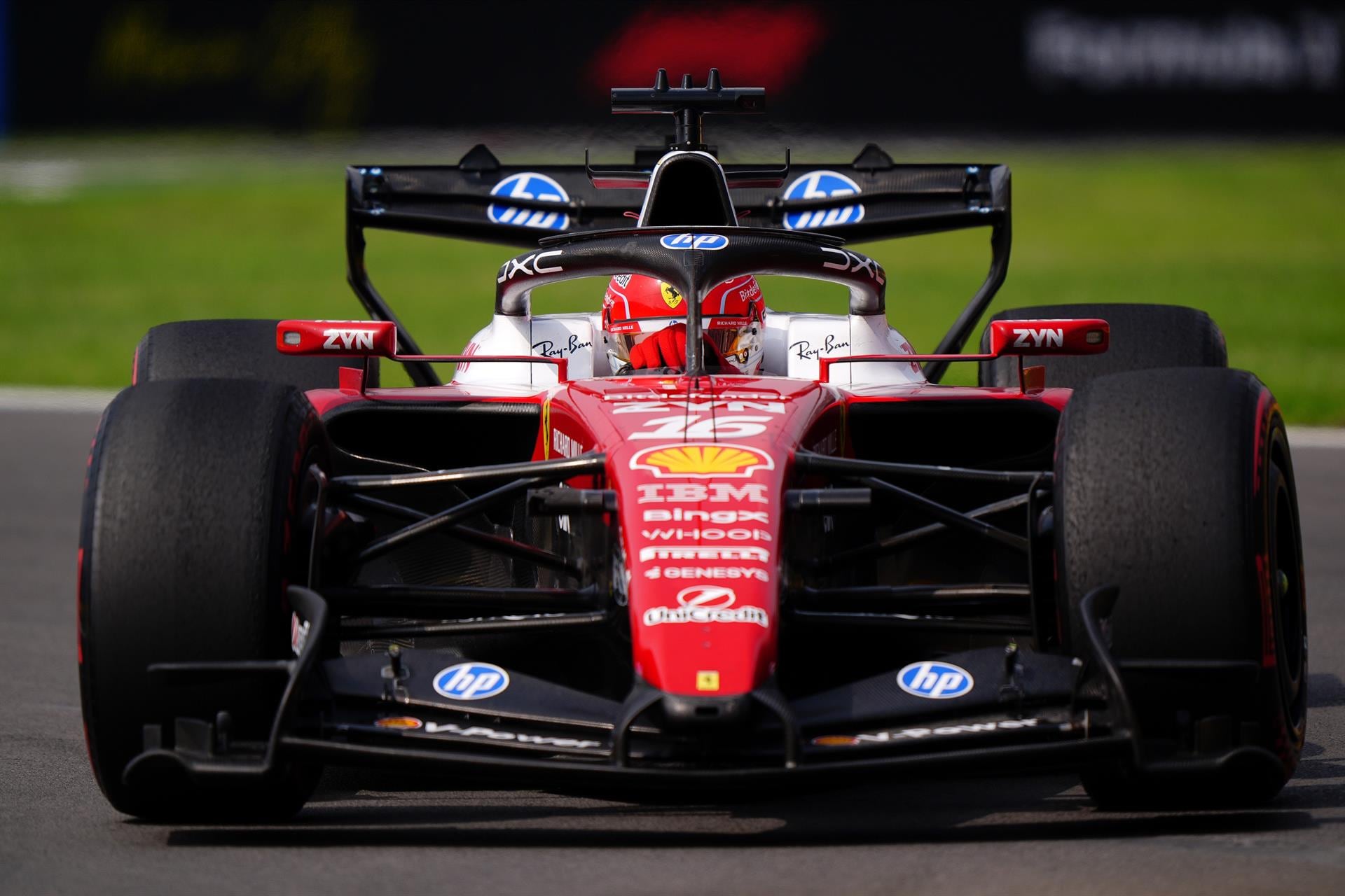 Leclerc domina los libres en México y Alonso aprovecha las curvas lentas