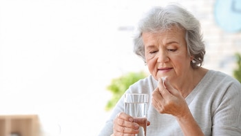 ¿Puede un multivitamínico diario ayudarte a mantenerte activo a medida que envejeces?