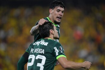 Gustavo Gómez, del Palmeiras, festeja