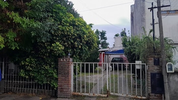 Asesinaron a golpes a un jubilado de 80 años en su casa de La Plata