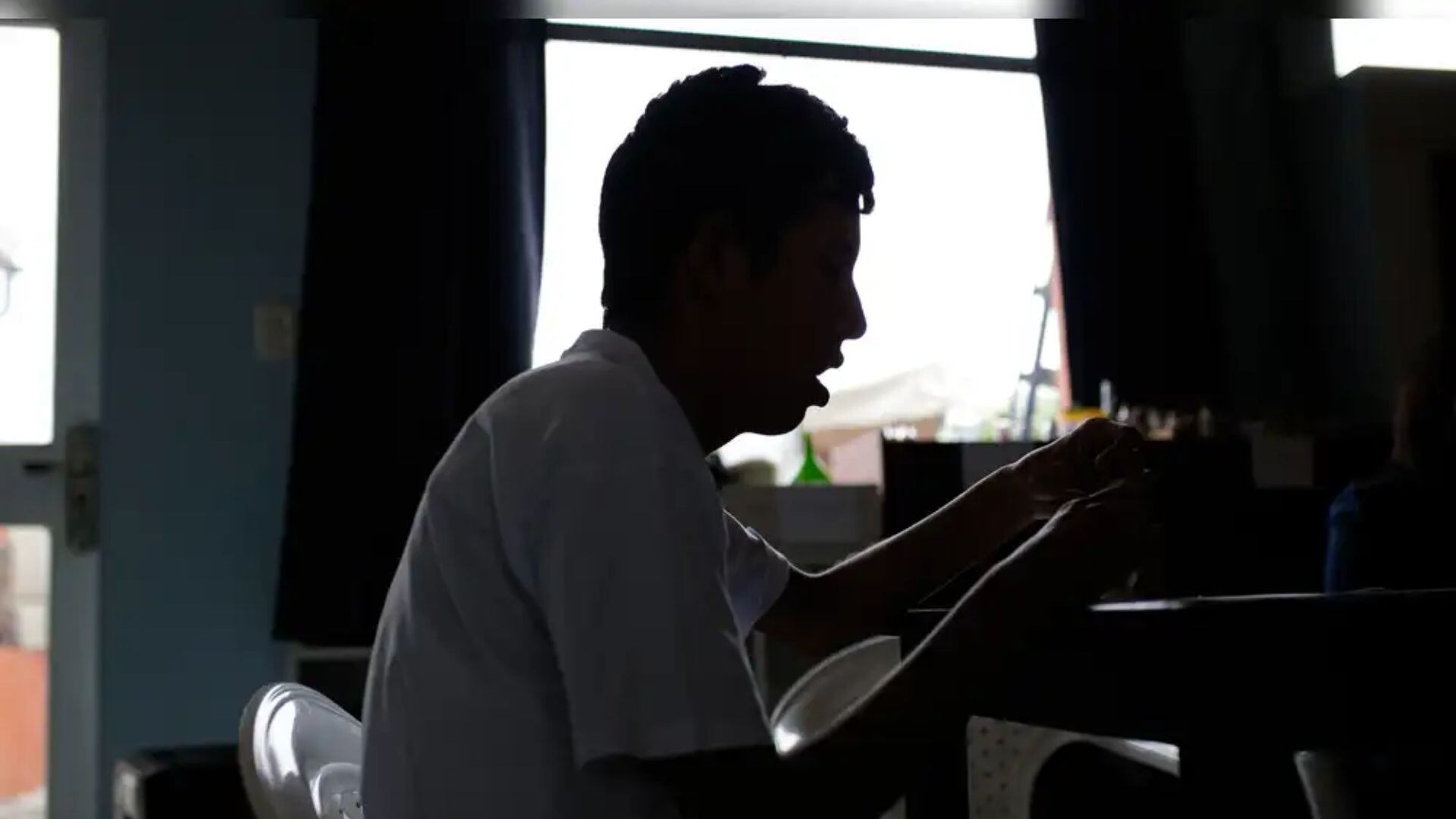 “El autismo no termina en la infancia”: organizaciones alertan por proyecto del Minsa que podría limitar atención al TEA