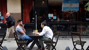 La inflación volvió a subir y crece la presión sobre restaurantes y hoteles: “El margen del negocio no te permite tomar crédito”