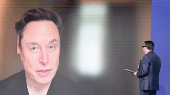 Asesor comercial de Trump critica