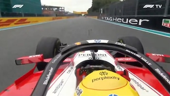 El polémico gesto de Hamilton a Colapinto tras el toque que protagonizaron en el GP de Miami de Fórmula 1