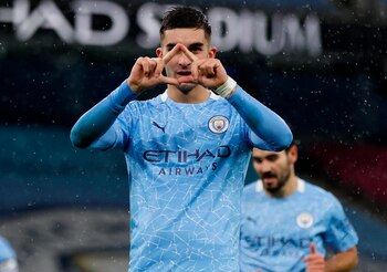 EFE/EPA/Clive Brunskill